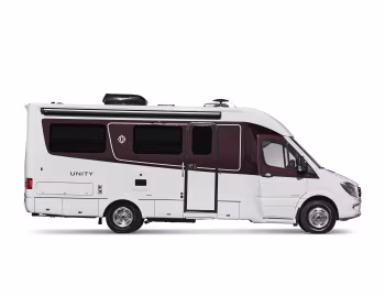 2015–19 Leisure Travel Vans Unity (Br.906) '2014–19