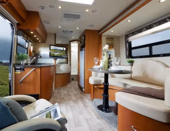 Interior 2011–14 Leisure Travel Vans Unity (Br.906) '2010–14