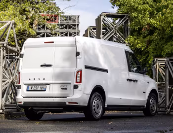 LEVC VN5 [EU-spec] '2020–pr.