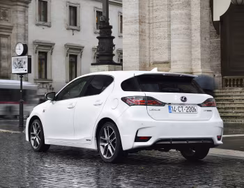 Lexus CT 200h F-Sport [Worldwide] '2014–17