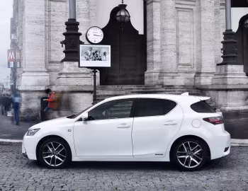 Lexus CT 200h F-Sport [Worldwide] '2014–17