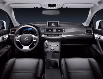 Торпедо Lexus CT 200h [EU-spec] '2010–14
