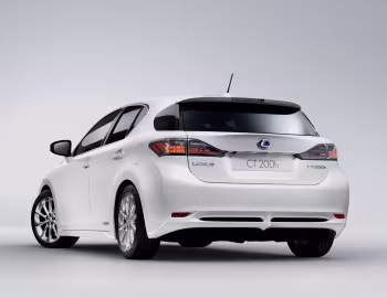 Lexus CT 200h [EU-spec] '2010–14