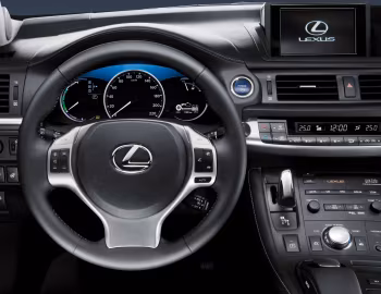 Передня панель Lexus CT 200h [EU-spec] '2010–14