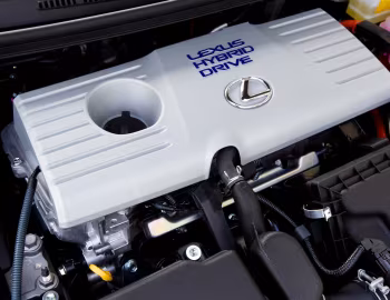 Під капотом Lexus CT 200h [Australia] '2010–14