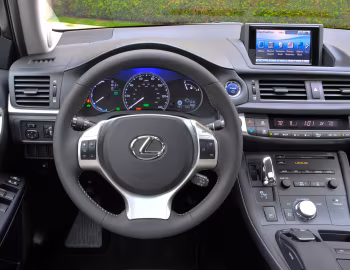 Передня панель 2011–14 Lexus CT 200h [North America] '2010–14