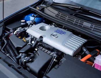Під капотом Lexus CT 200h [UK-spec] '2017–20