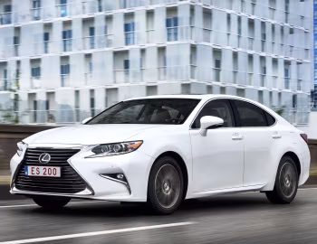 Lexus ES 200 [CIS] (XV60) '2015–18