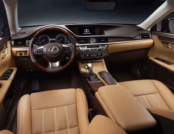 Торпедо Lexus ES 200 [CIS] (XV60) '2015–18