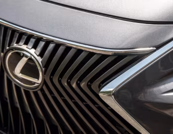 Lexus ES 250 [Worldwide] '2018–21