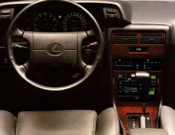 Передня панель 1990–91 Lexus ES 250 '1989–91