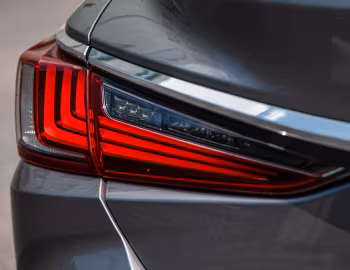 Lexus ES 250 [Worldwide] '2018–21