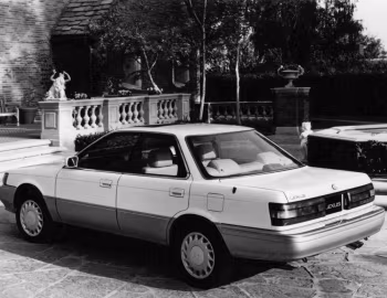 1990–91 Lexus ES 250 '1989–91
