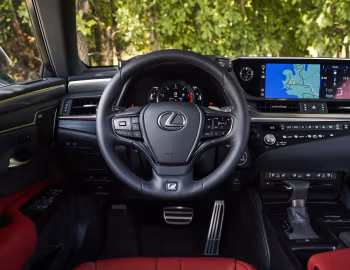 中控台 2021 Lexus ES 250 AWD F SPORT [North America] '2020–21