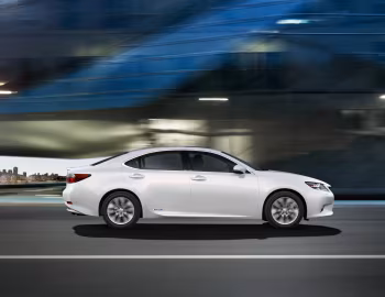 Lexus ES 300h [CIS] (XV60) '2013–15