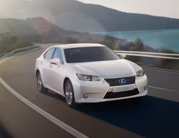 Lexus ES 300h [CIS] (XV60) '2013–15