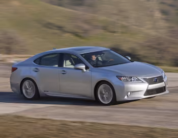 2013–15 Lexus ES 300h [North America] (XV60) '2012–15