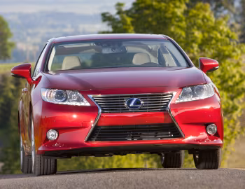 2013–15 Lexus ES 300h [North America] (XV60) '2012–15