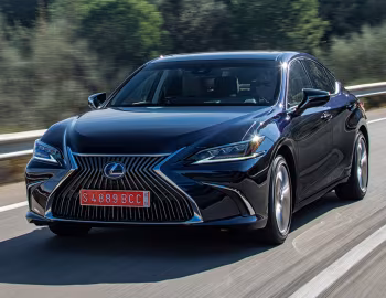 Lexus ES 300h [Worldwide] '2018–21