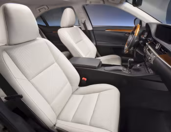 Інтер'єр 2013–15 Lexus ES 300h [North America] (XV60) '2012–15