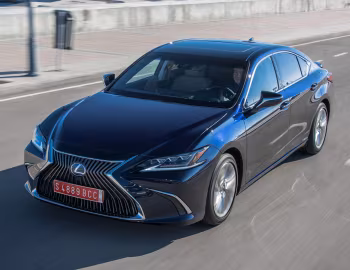 Lexus ES 300h [Worldwide] '2018–21