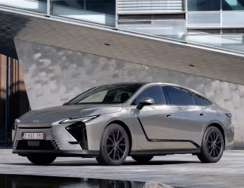 Lexus ES 300h AWD [EU-spec] '2026
