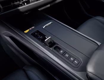 Intérieur Lexus ES 300h AWD [EU-spec] '2026