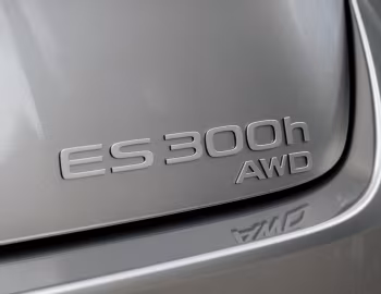 Lexus ES 300h AWD [EU-spec] '2026