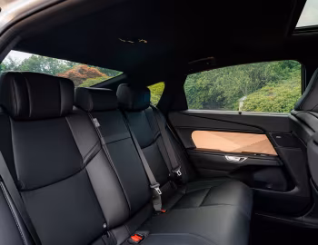 Інтер'єр Lexus ES 350e [UK-spec] '2026
