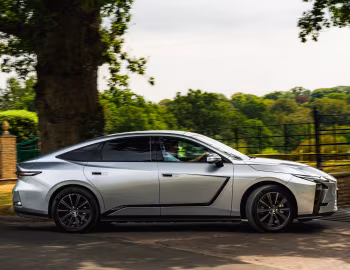 Lexus ES 350e [UK-spec] '2026