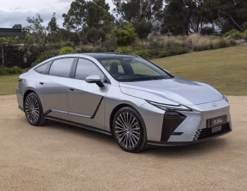 Lexus ES 350e [Australia] '2026
