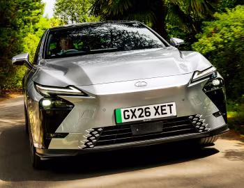 Lexus ES 350e [UK-spec] '2026