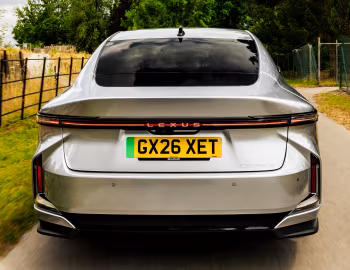 Lexus ES 350e [UK-spec] '2026
