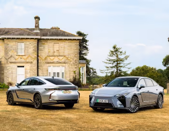 Lexus ES 350e [UK-spec] '2026