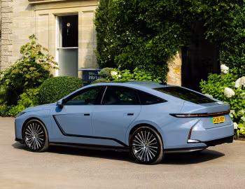 Lexus ES 350e [UK-spec] '2026