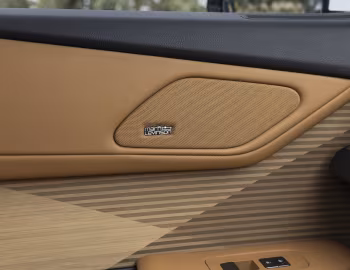Інтер'єр Lexus ES 500e AWD [Australia] '2026