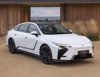 Lexus ES 500e AWD [Australia] '2026