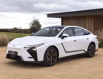 Lexus ES 500e AWD [Australia] '2026