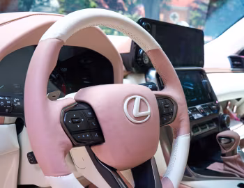 Передня панель Lexus GlamLX '09.2025
