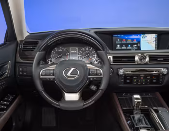 Передня панель 2016–20 Lexus GS 350 [North America] '2015–20