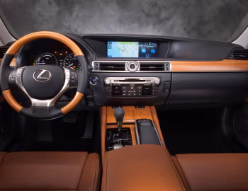 Передня панель 2013–15 Lexus GS 450h [North America] '2012–15