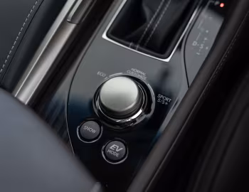 Інтер'єр Lexus GS 450h [Japan] '11.2015–08.2020