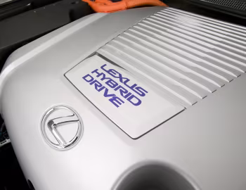 Під капотом 2009 Lexus GS 450h [North America] (GWS191) '2008–09