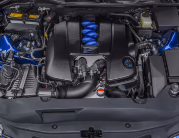 Под капотом 2016–20 Lexus GS F [North America] '2015–20