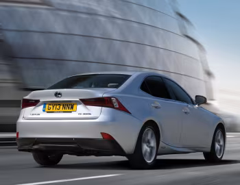 Lexus IS 300h [UK-spec] (XE30) '2013–16