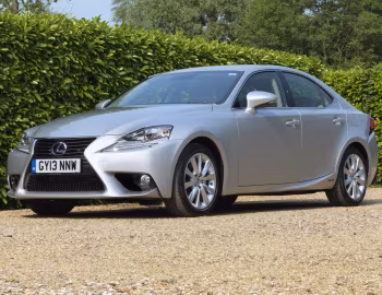 Lexus IS 300h [UK-spec] (XE30) '2013–16