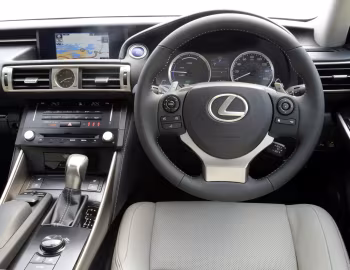 Front Panel Lexus IS 300h [UK-spec] (XE30) '2013–16