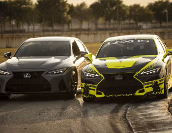 Lexus IS '2020–25