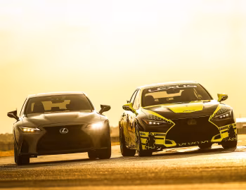 Lexus IS '2020–25