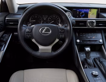 中控台 2017–20 Lexus IS 200t [North America] (XE30) '2016–20